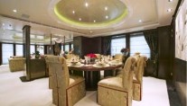 FLYING EAGLE - Dining